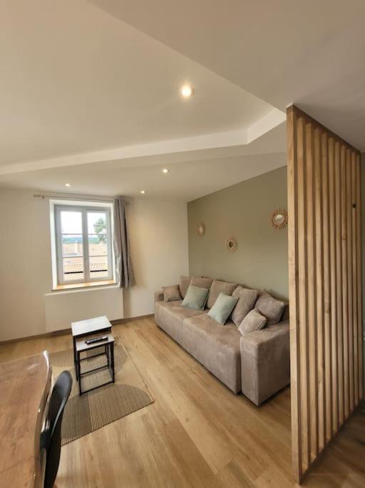 Appartement La Graviere คลูนี ภายนอก รูปภาพ