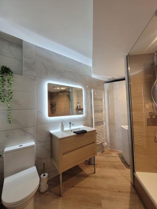 Appartement La Graviere คลูนี ภายนอก รูปภาพ
