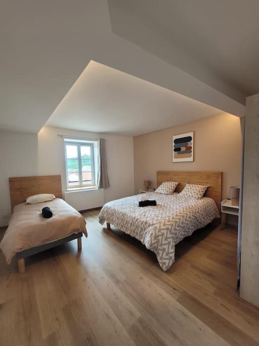 Appartement La Graviere คลูนี ภายนอก รูปภาพ